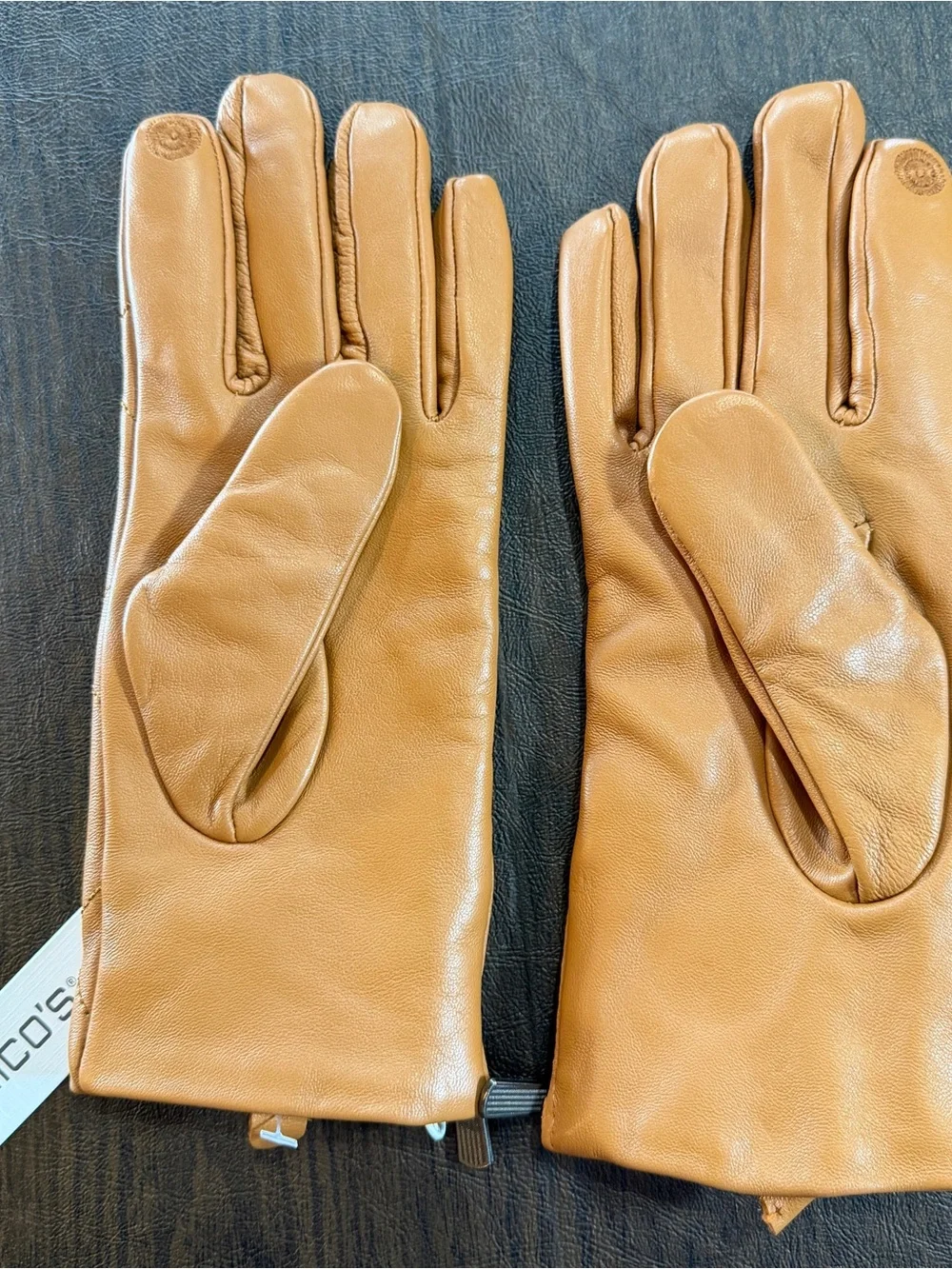 Chico's Quilted Leather Gloves in Cognac Sz M